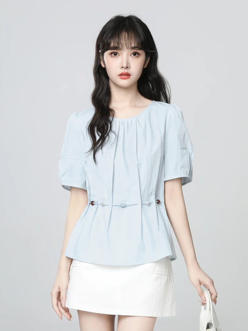 蓝色圆领短袖衬衫女夏2025夏季新款设计感系带收腰泡泡袖衬衣上衣