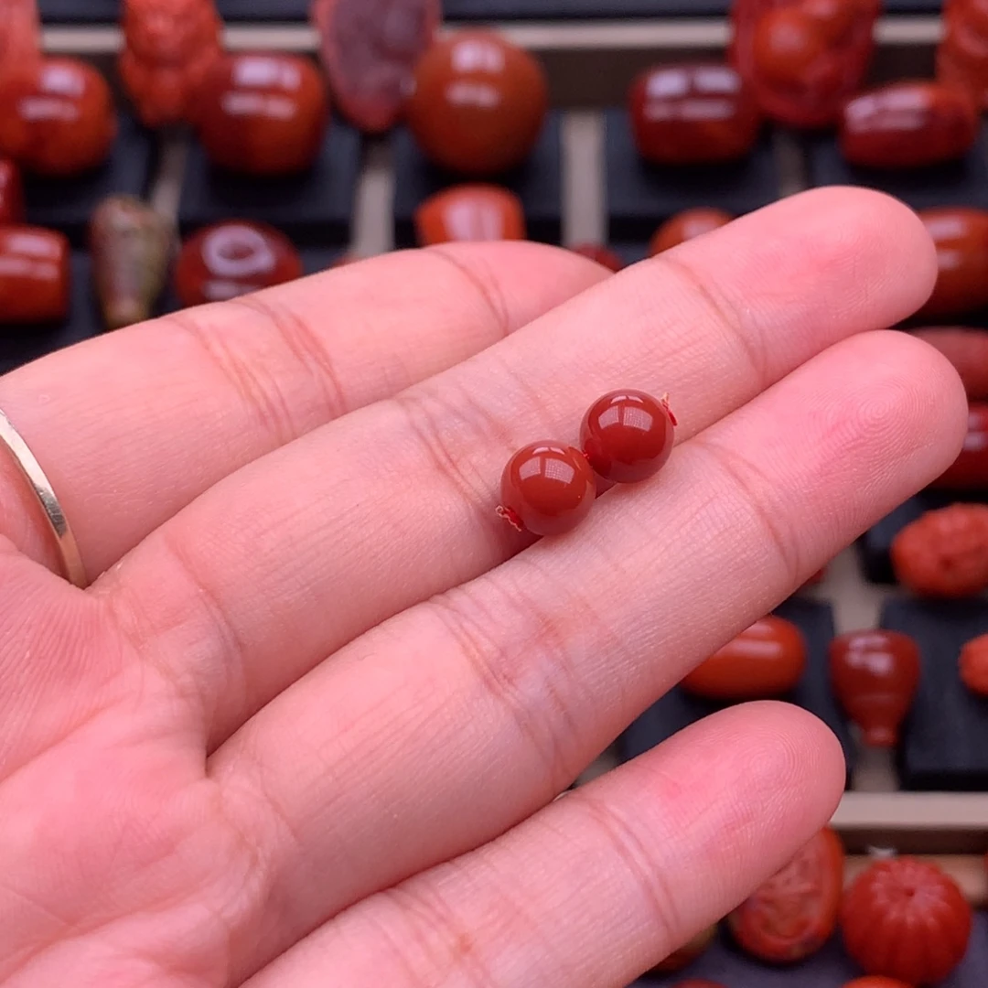 南红玛瑙未镶嵌川料原矿圆珠对珠7.2mm