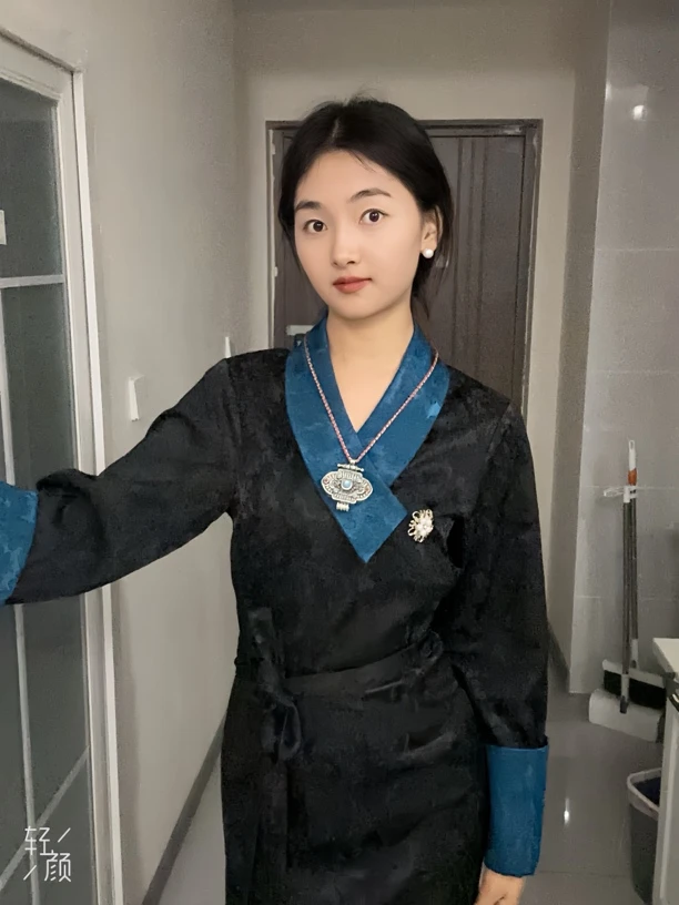 拼色款亮晶晶五色公主风博拉长裙简约温柔藏服潮流气质