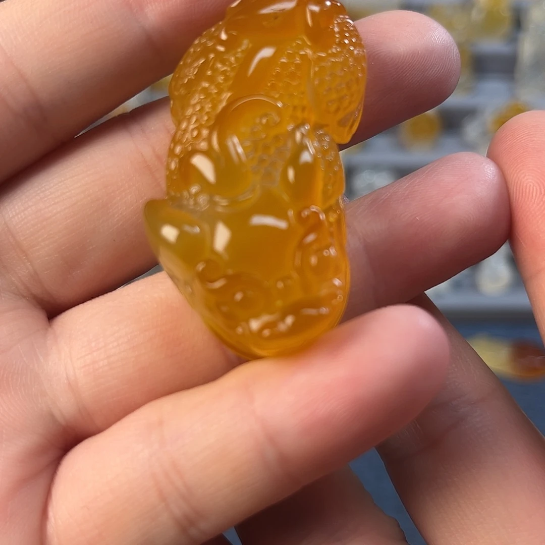 未镶嵌颈饰玛瑙/玉髓