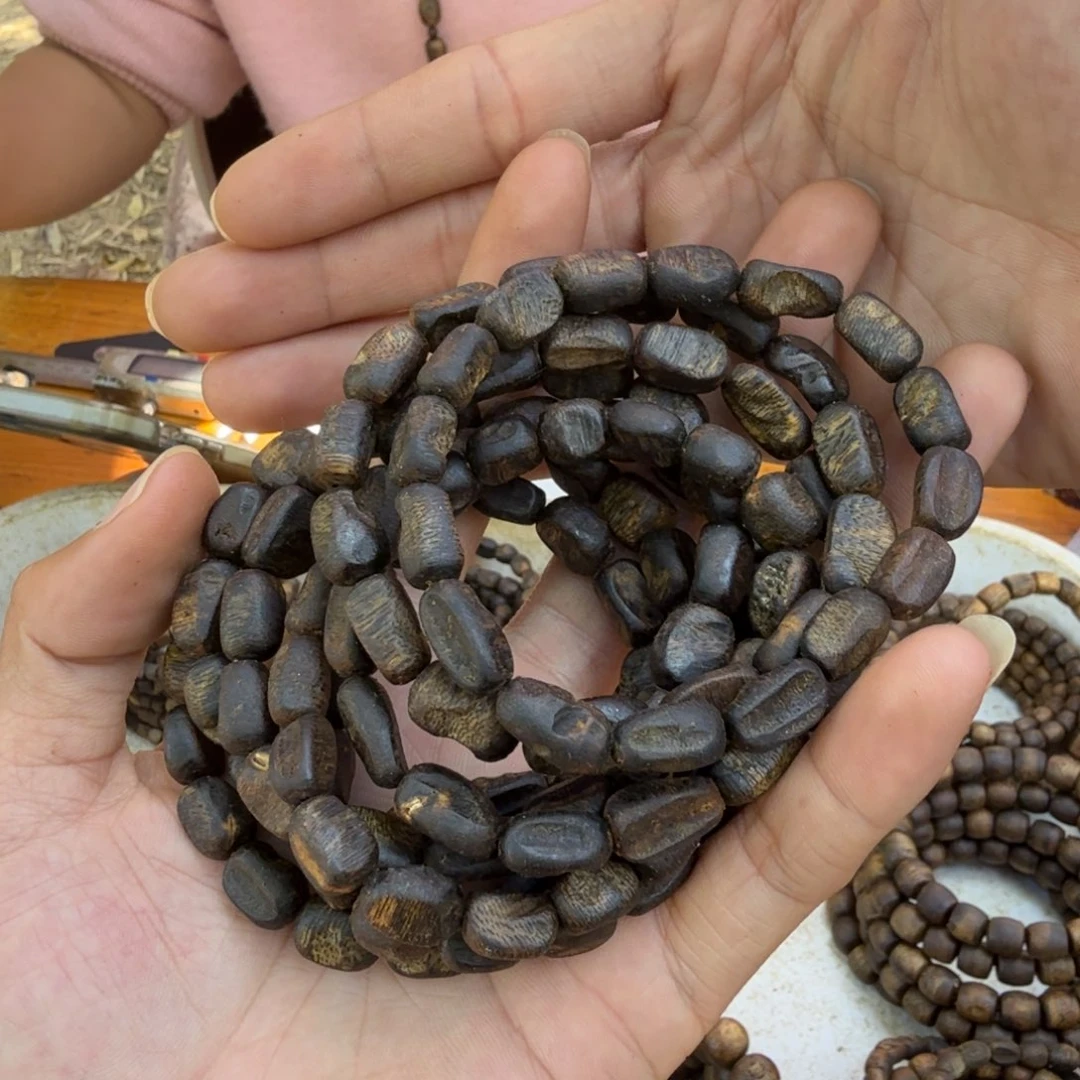 沉香手串单圈沉水大留疤7克多样性发一