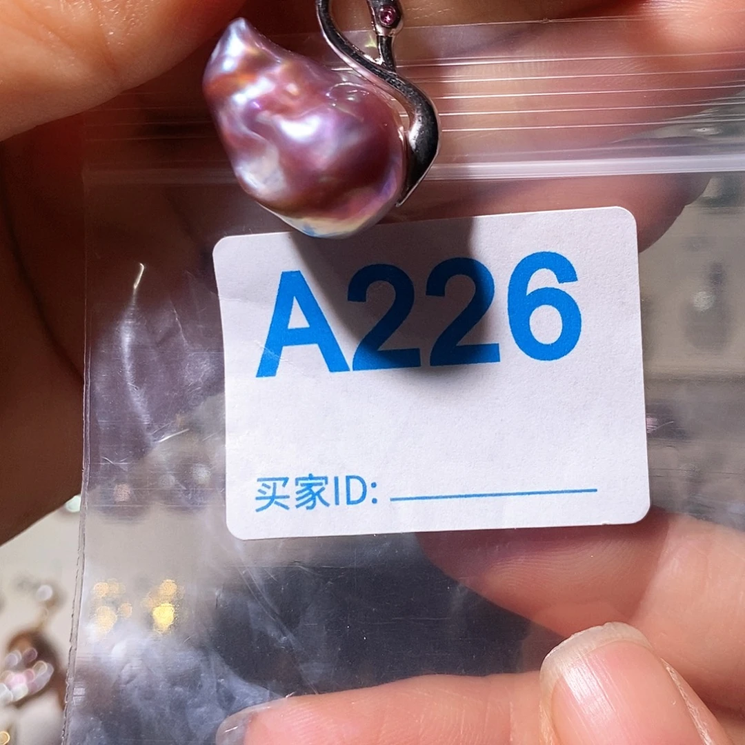 颈饰未镶嵌淡水珍珠
