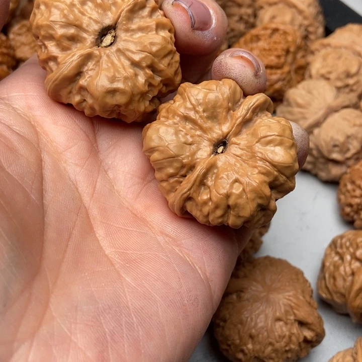 文玩核桃吊坠鸣蛤蟆