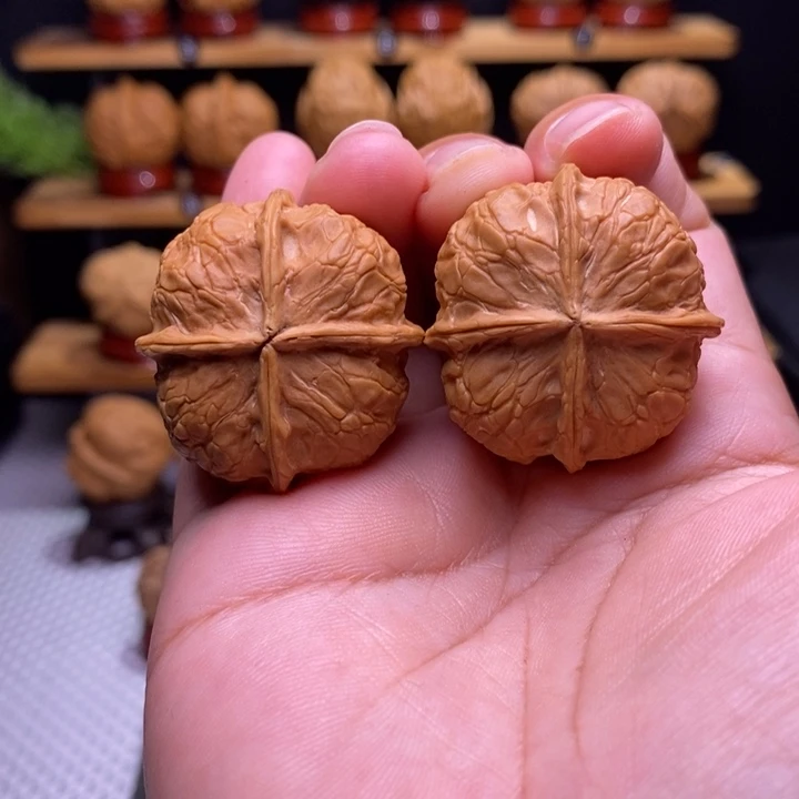 核桃云铁柿子饼子四棱26号