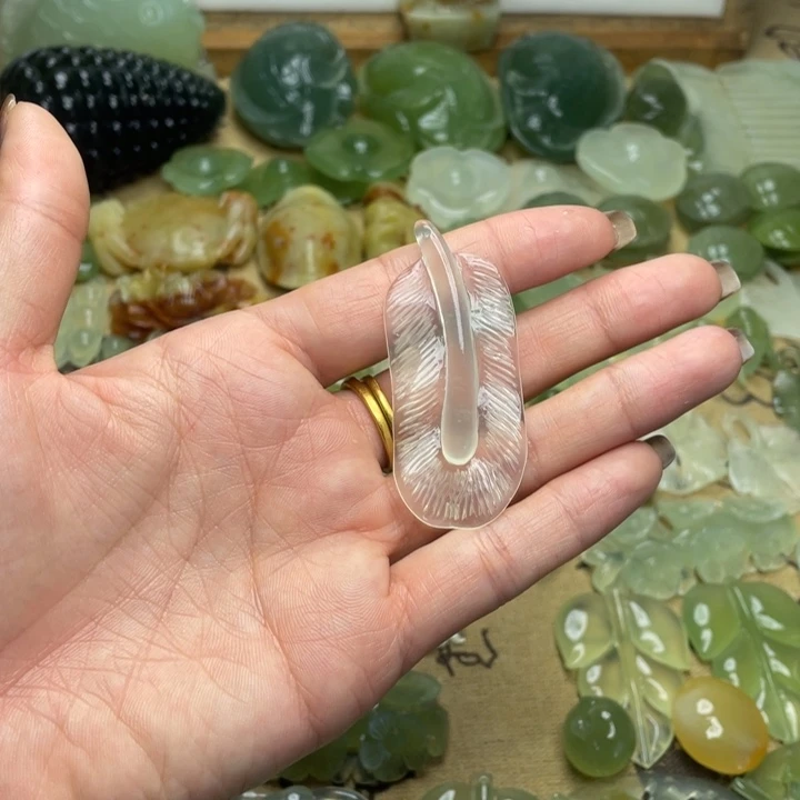 蛇纹石玉合金颈饰