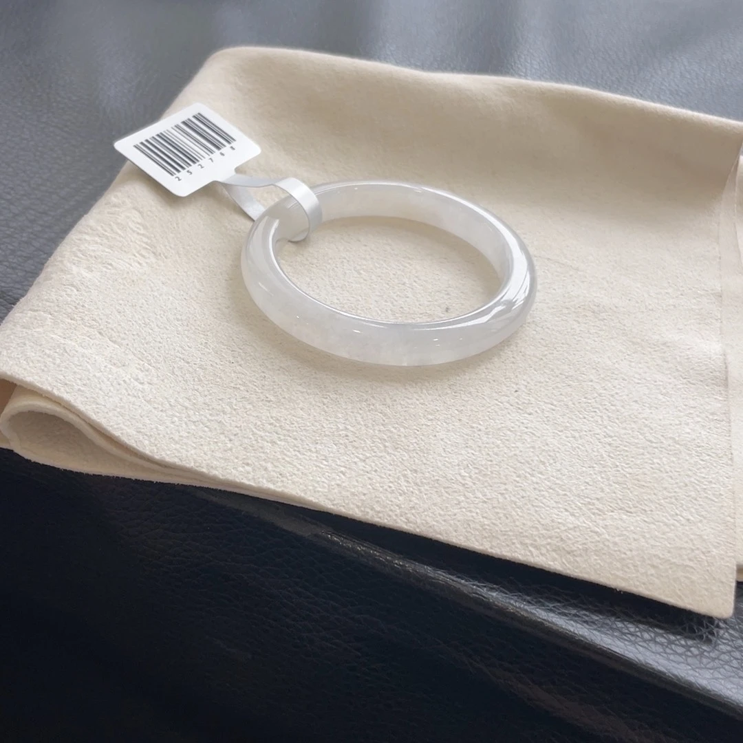 翡翠未镶嵌手镯纹裂48