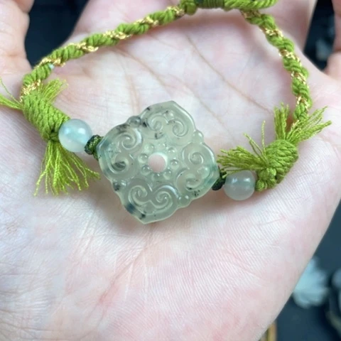 蛇纹石玉合金颈饰