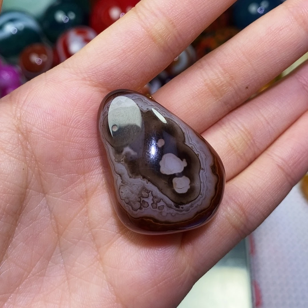 木***言玛瑙/玉髓未镶嵌珠宝奇石