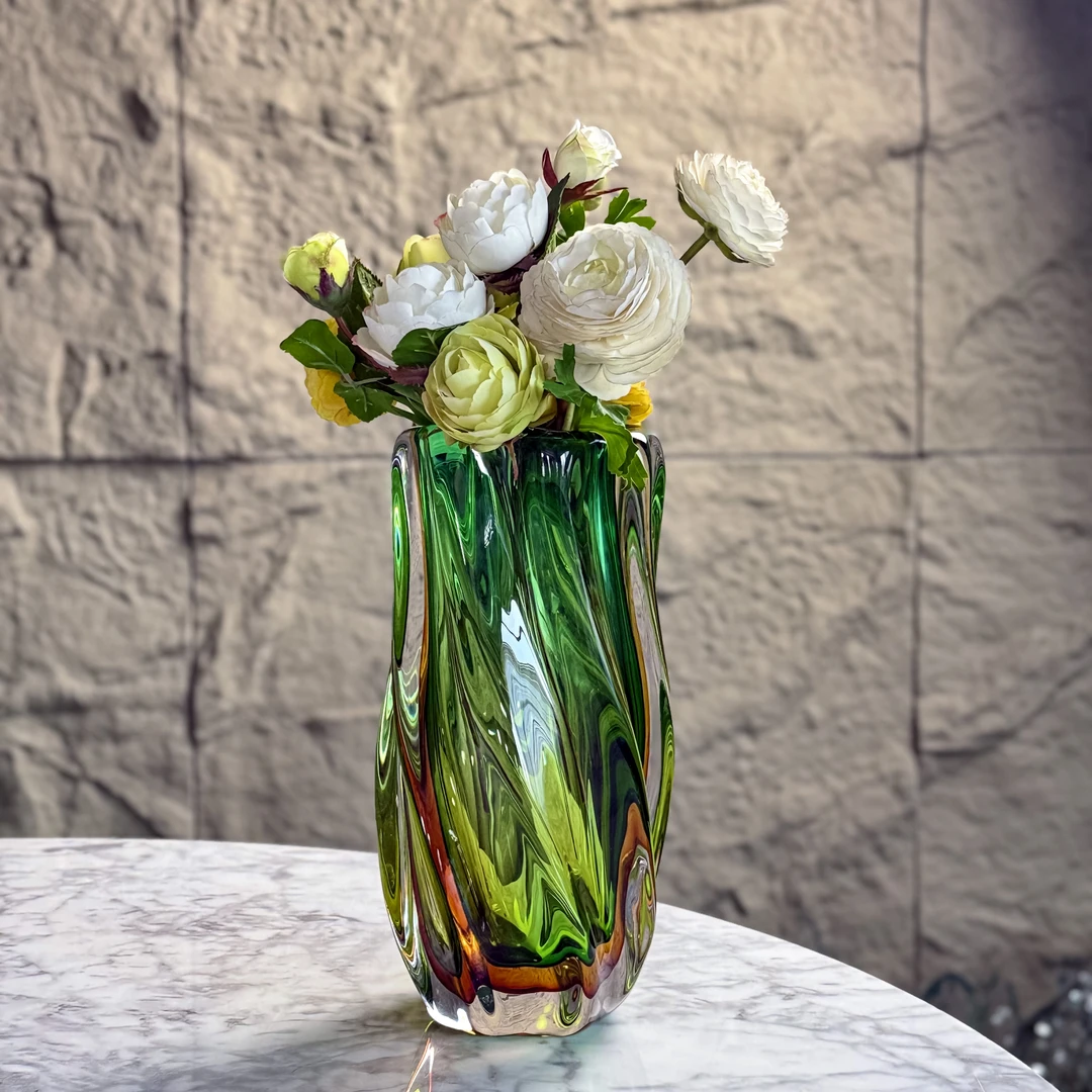 设计款高档水晶琉璃花瓶