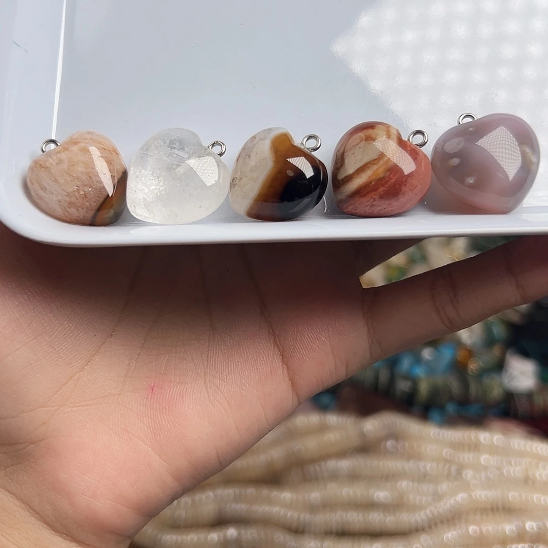 玛瑙/玉髓合金珠宝半成品J395玛瑙爱心吊坠/1个