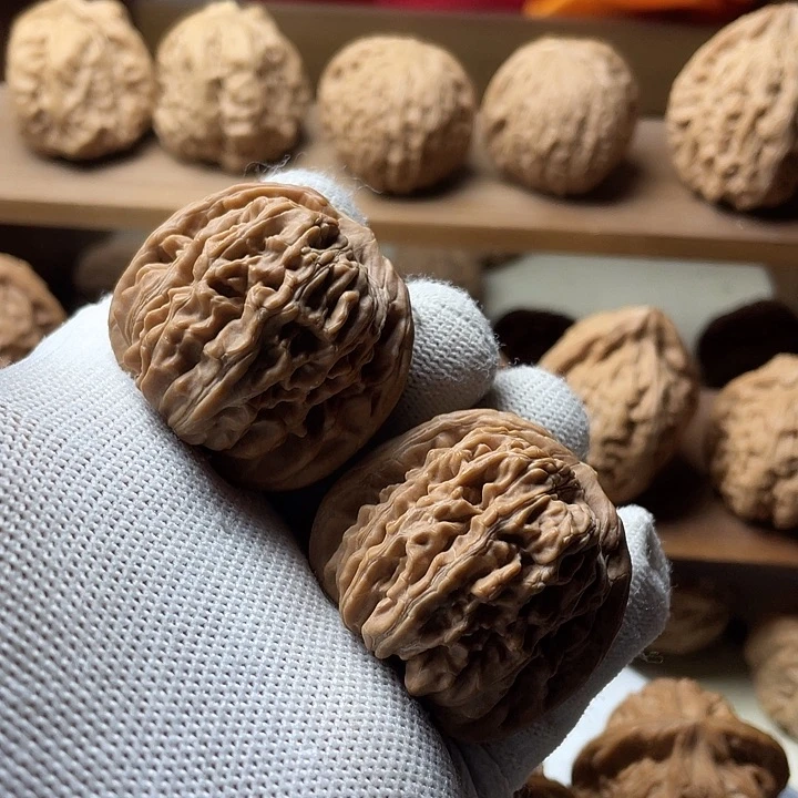 吊坠文玩核桃四座楼狮子头40