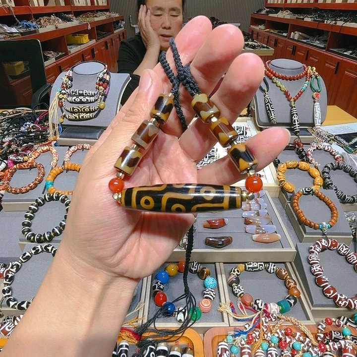 未镶嵌玛瑙/玉髓珠宝奇石