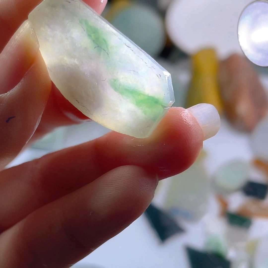 颈饰未镶嵌翡翠a