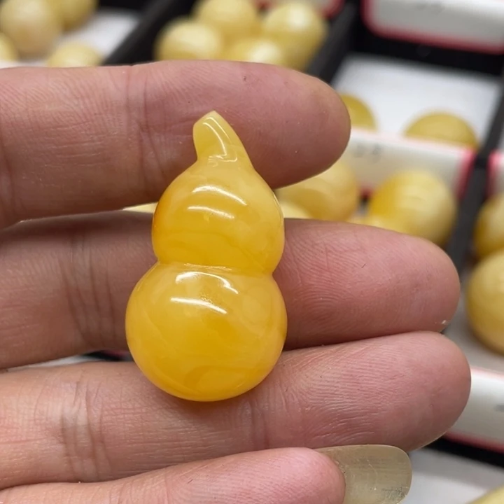 未镶嵌琥珀裸石葫芦