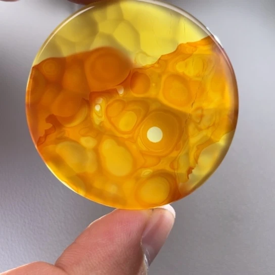 玛瑙/玉髓颈饰未镶嵌羽**缘