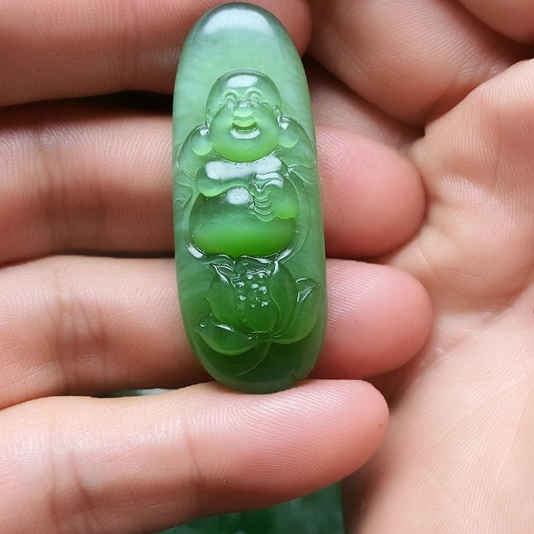 无***为未镶嵌和田玉（碧玉）挂件