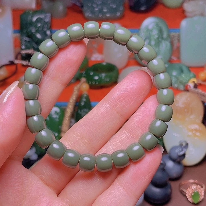 人***欢手串未镶嵌和田玉