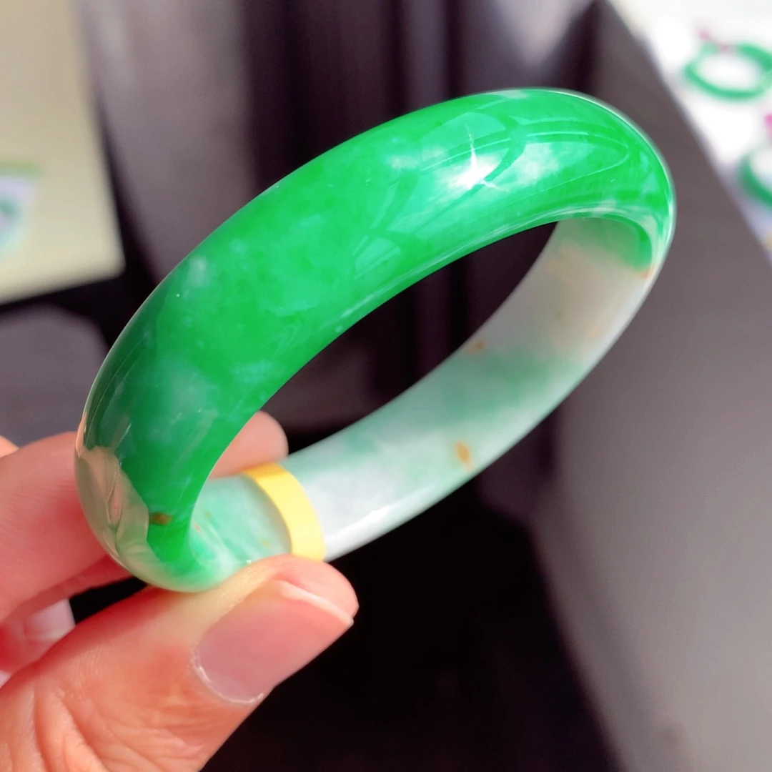 未镶嵌手镯翡翠缅甸翡翠