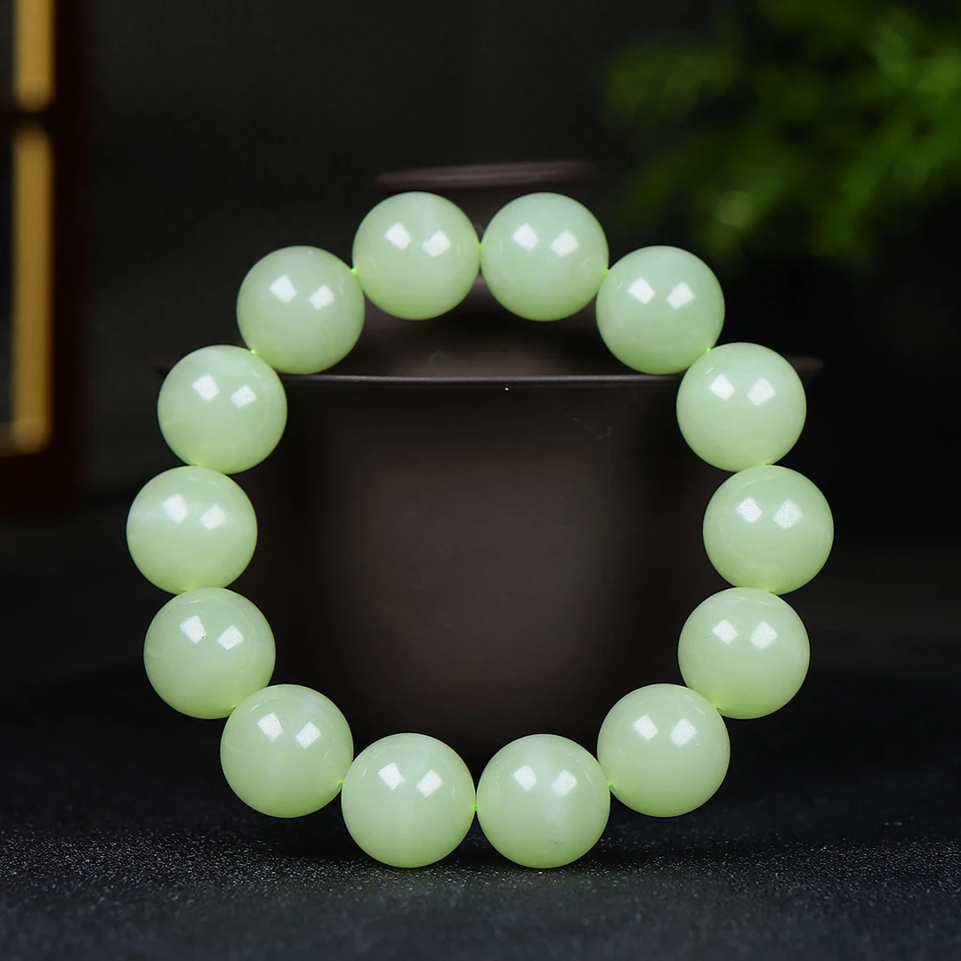 1208122和田玉黄玉圆珠手串