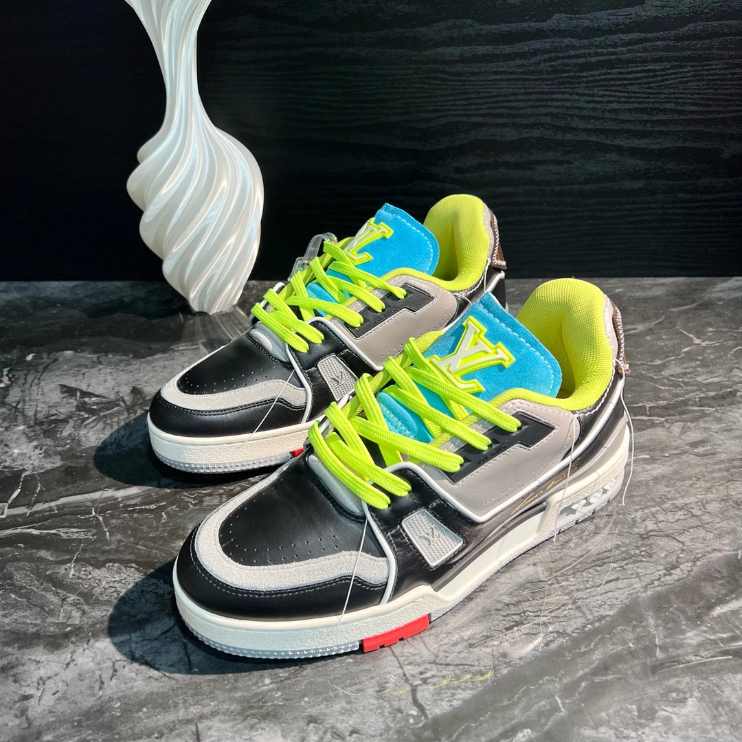 99新 LouisVuitton/路易威登 1808/39码/迈阿密Trainer板鞋/准新