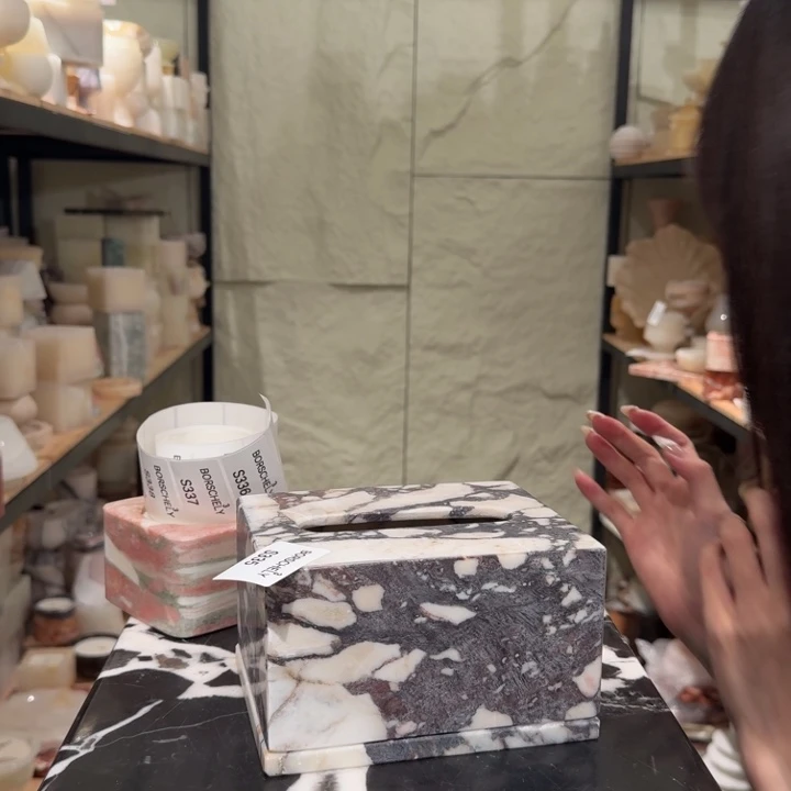 S335边手感香薰。