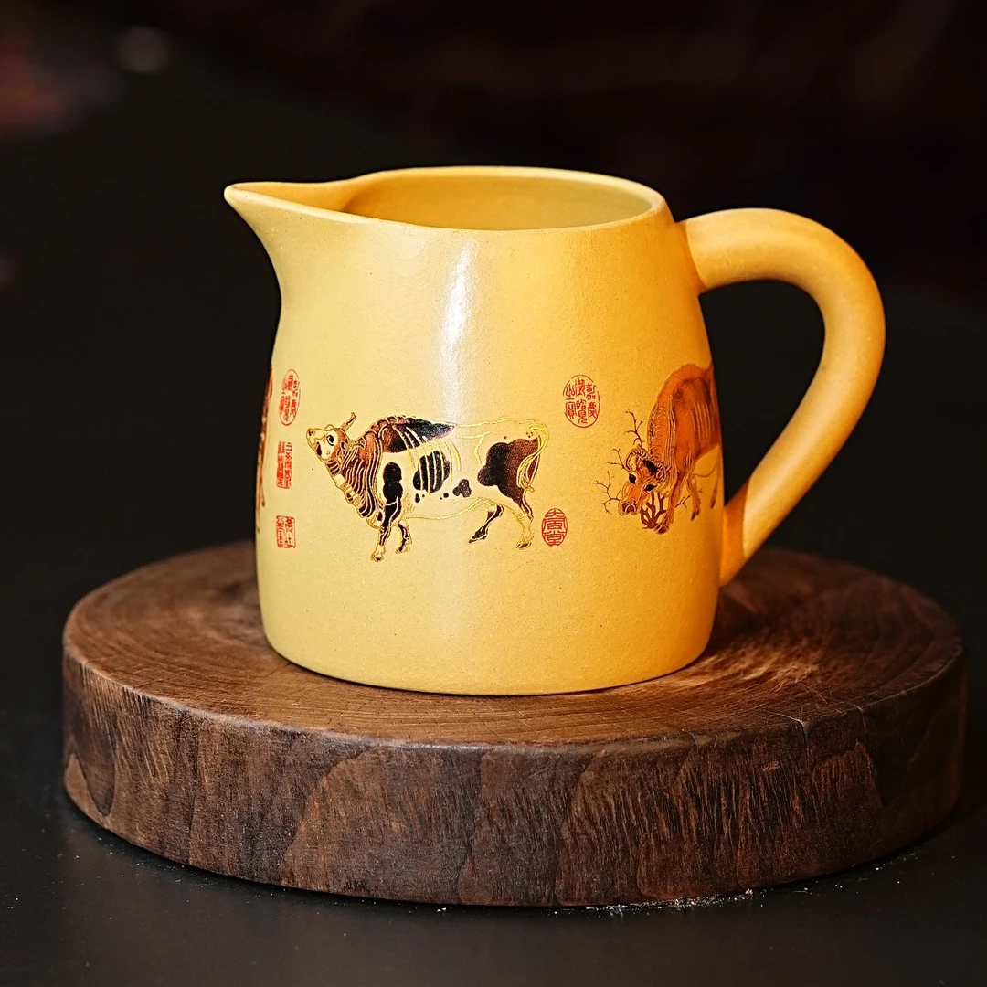 宜兴黄段泥手工彩绘五牛高端收藏自用紫砂公道杯