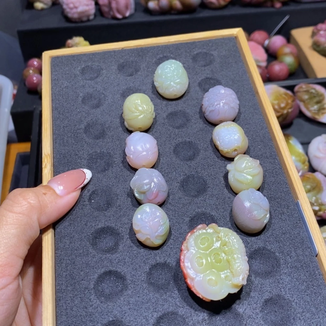 【闪购商品】玛瑙/玉髓手串未镶嵌道*盐源玛瑙