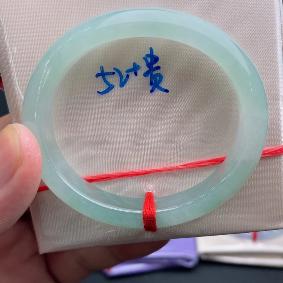 未镶嵌手镯翡翠翡翠手镯