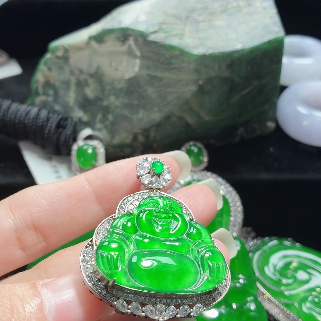 翡翠银S925镶嵌颈饰