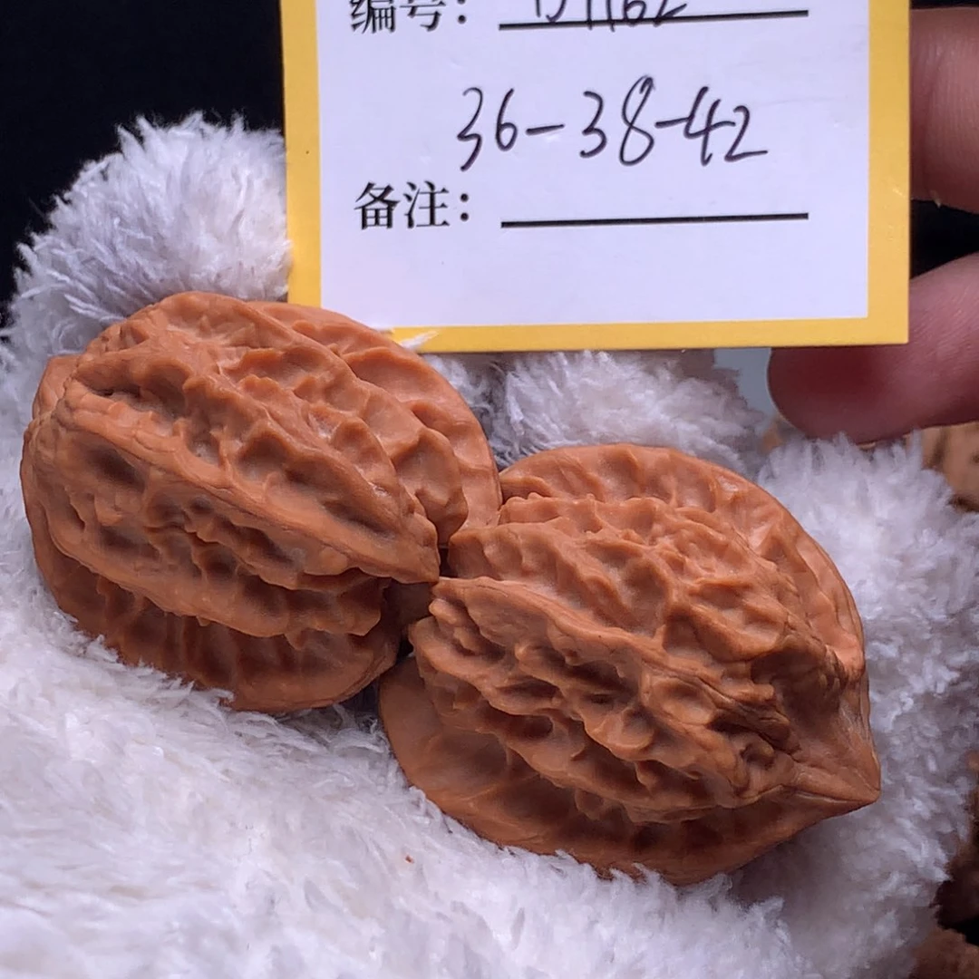 文玩核桃吊坠d1162曹大龙