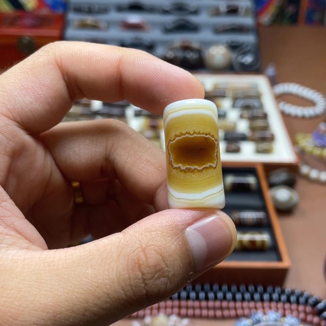 重***楼玛瑙/玉髓未镶嵌配饰