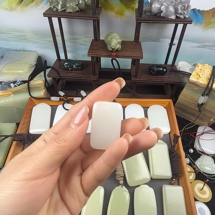 龙***三玉二四面包牌1111