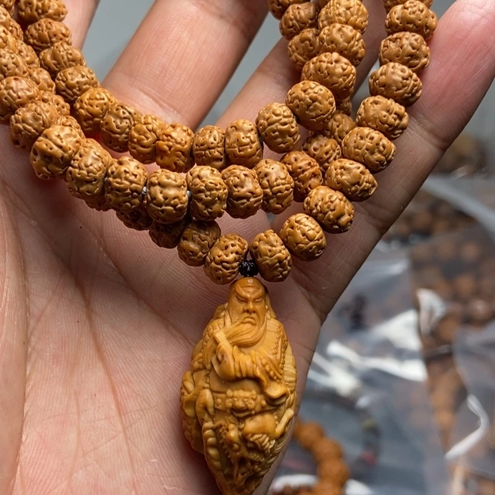 猴头核桃吊坠橄榄