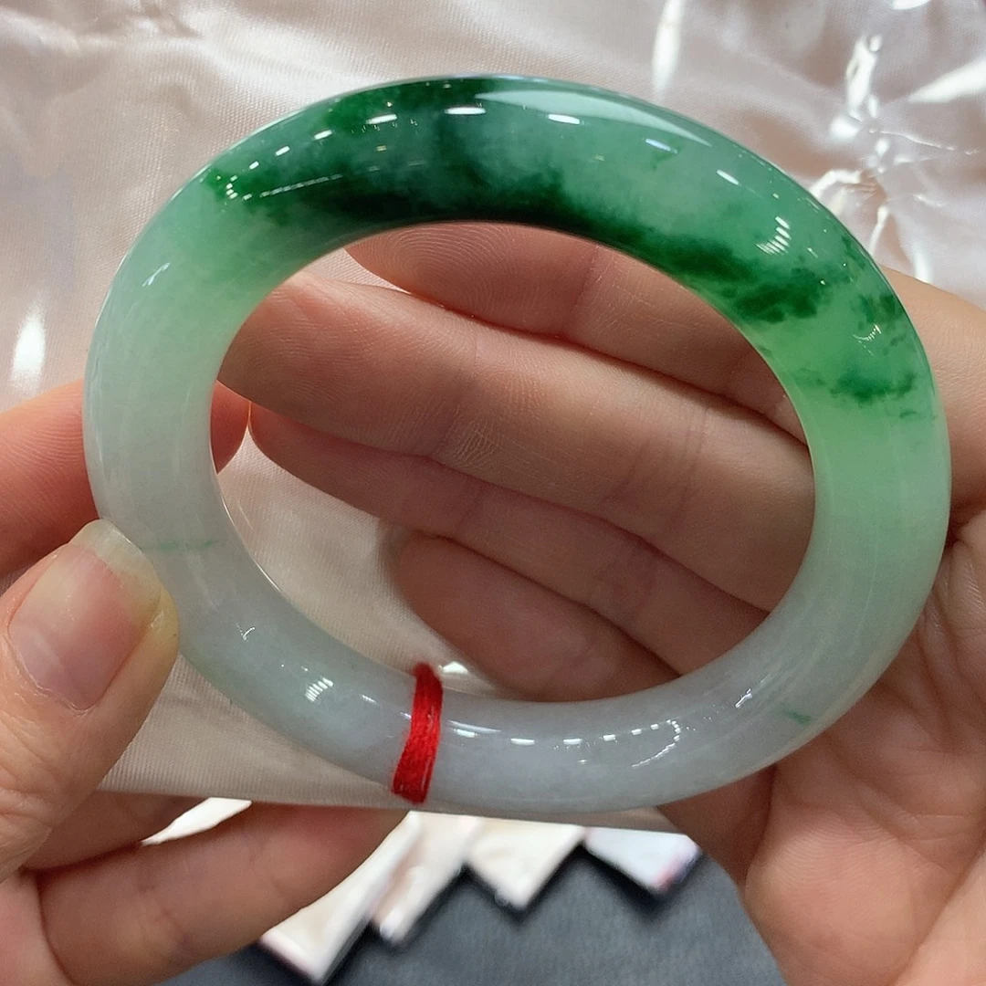 翡翠未镶嵌手镯57.5圆条