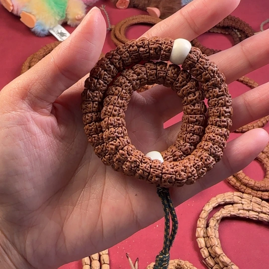 柏香籽/百香籽吊坠老树大肠