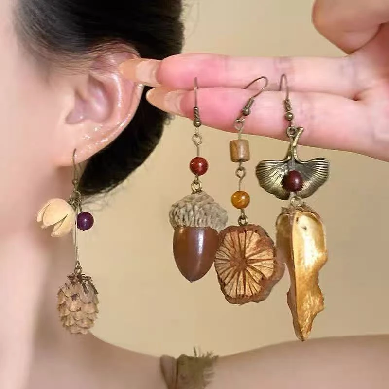 铜合金锆石耳饰 新款复古时尚耳环植物橡果子民族风耳饰饰品女小