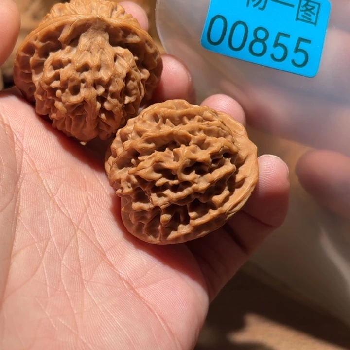 文玩核桃吊坠秦闷