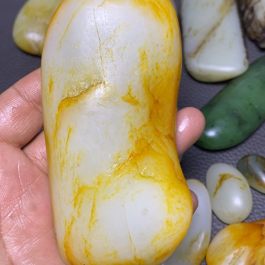 ****山和田玉未镶嵌挂件