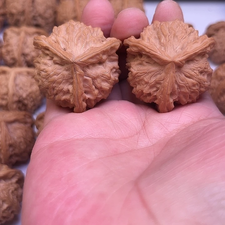 文玩核桃吊坠我想要