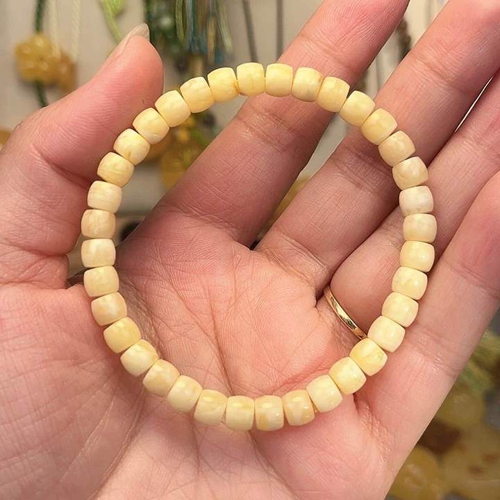蜜蜡颈饰未镶嵌蜜蜡