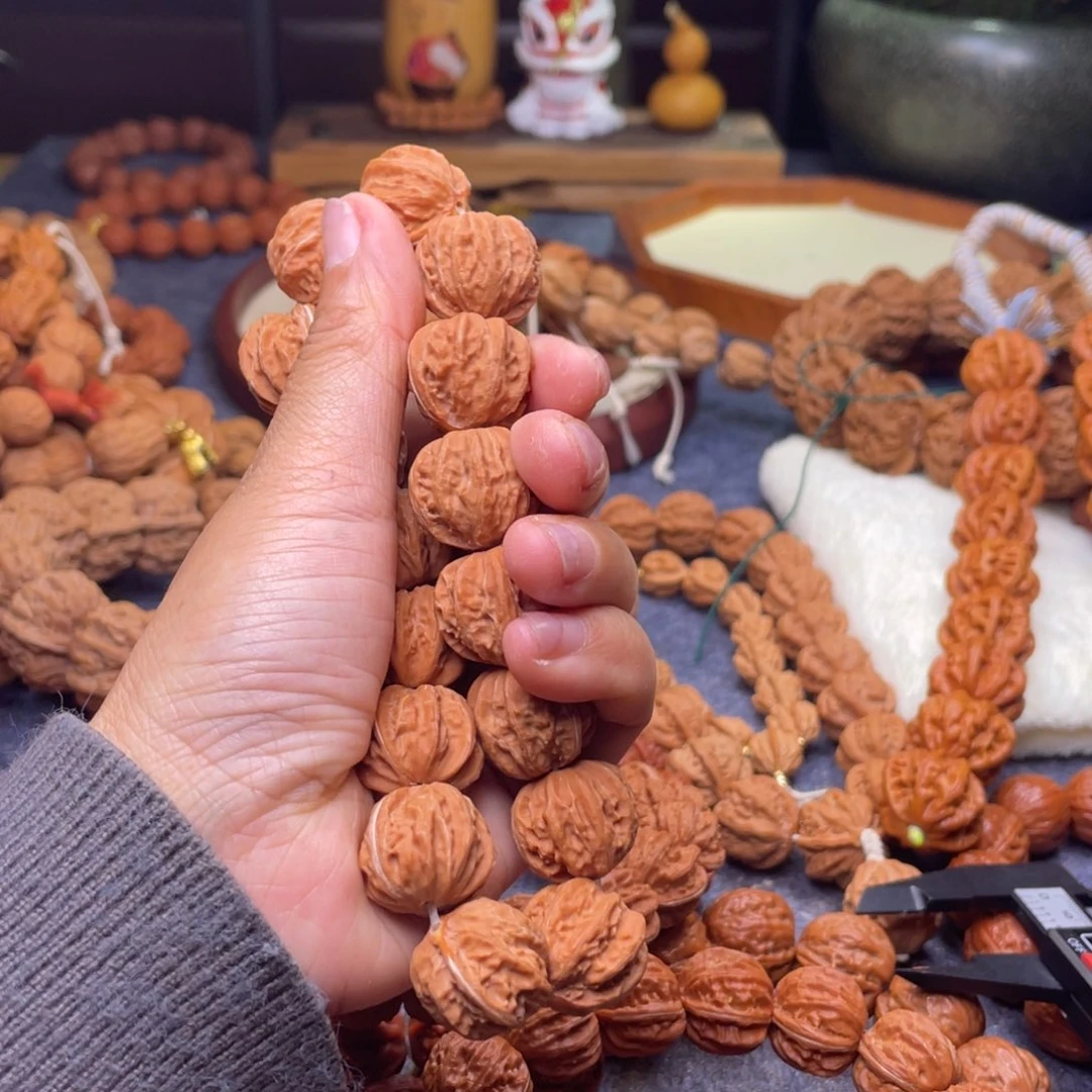 推***螺文玩核桃手串京八棱