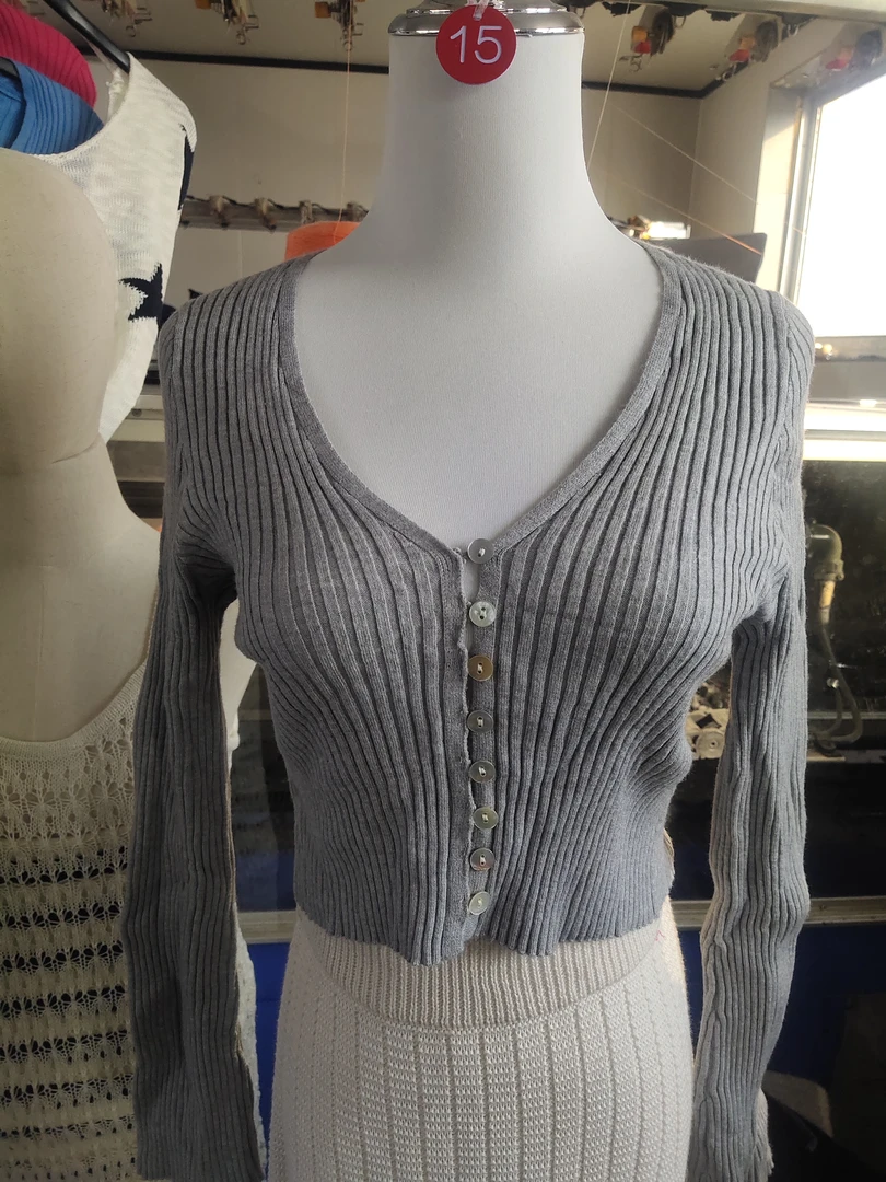 出口日韩，贝母壳针织开衫