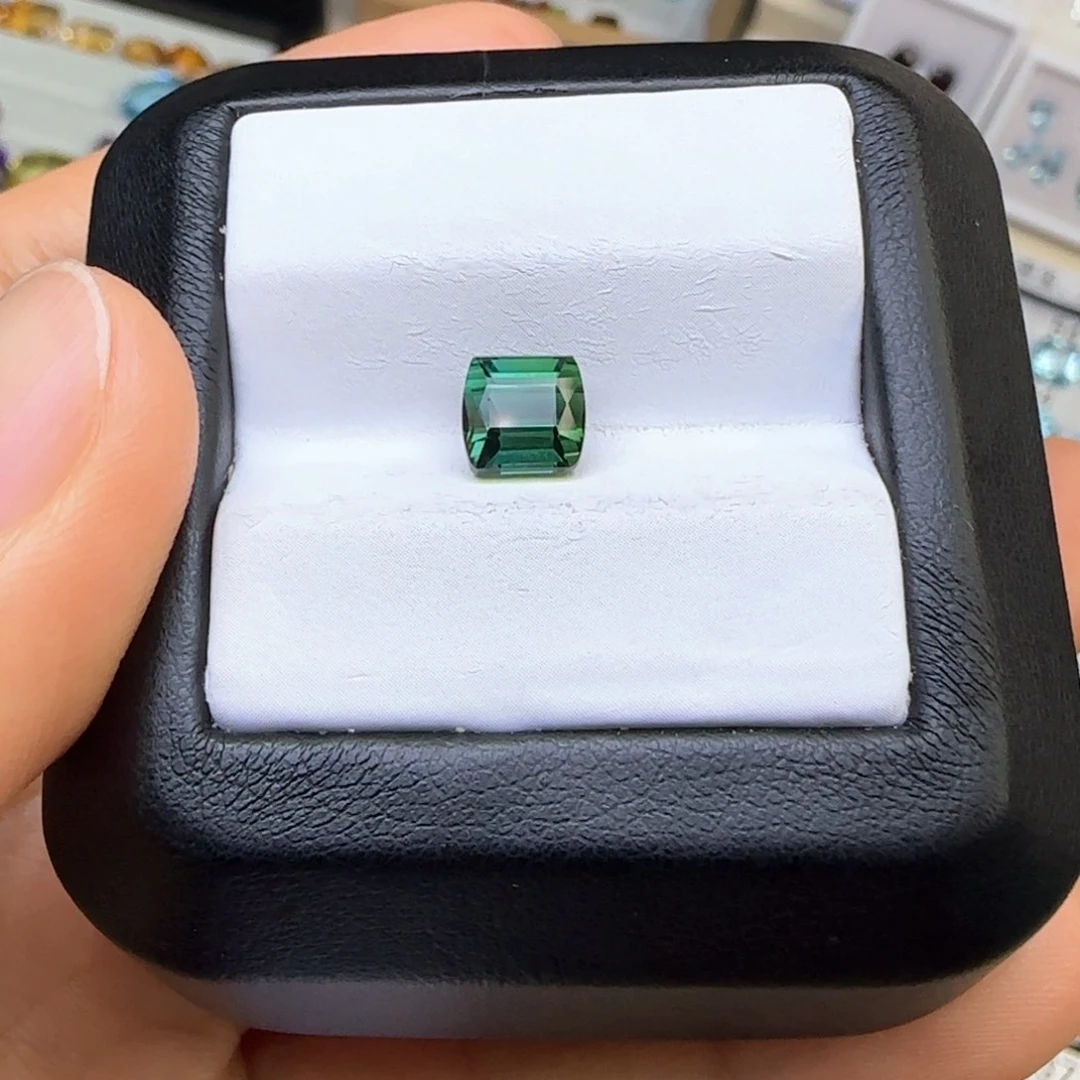 碧玺珠宝半成品未镶嵌老*?天然无优化