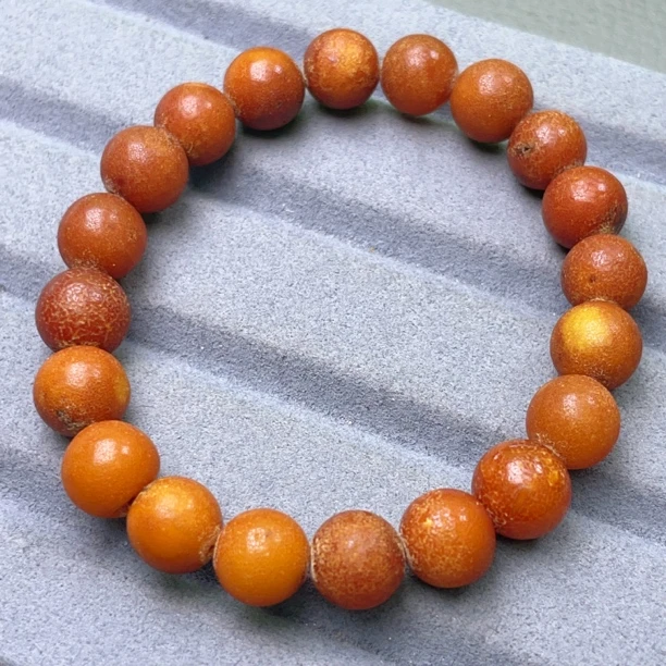 老蜜蜡瑕疵10➕手串（986号）