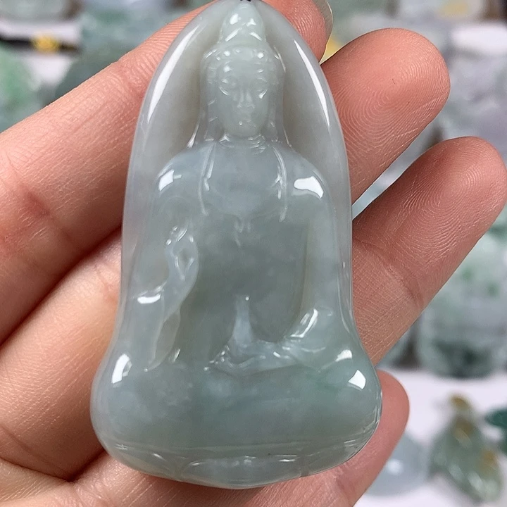 翡翠未镶嵌颈饰观音福利