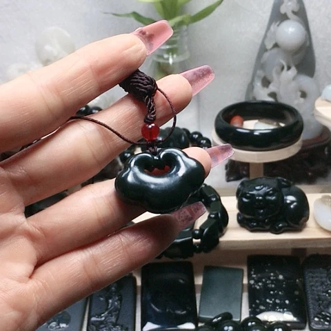 未镶嵌手串和田玉