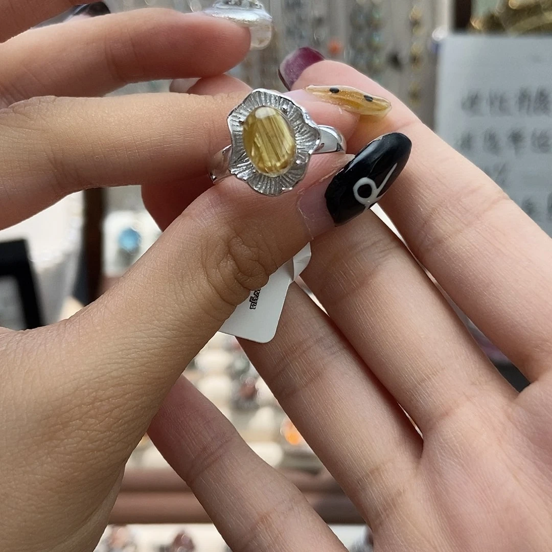 水晶戒指银S925镶嵌一****咪金发晶