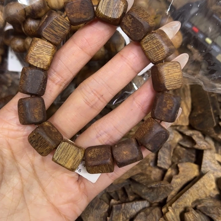 沉香香囊沉香白棋沉浮