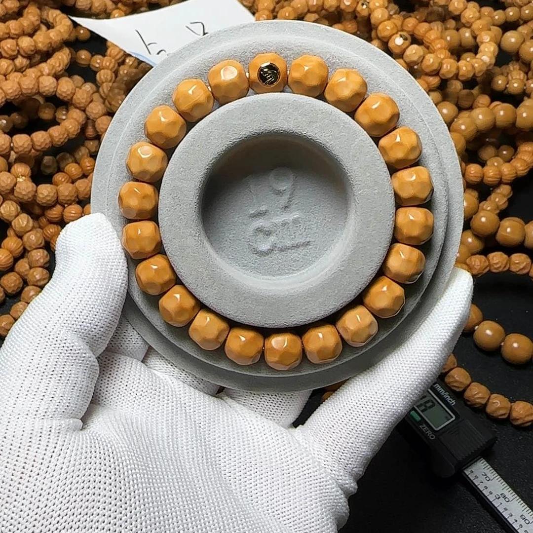 猴头核桃手串金标奶酪10-11左右6号