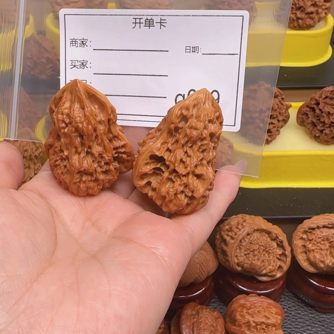 猴头核桃把件戒***鬼文玩